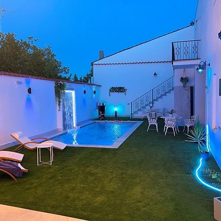 Hotel Boutique Iulia 5 Estrellas Medina de las Torres Luaran gambar