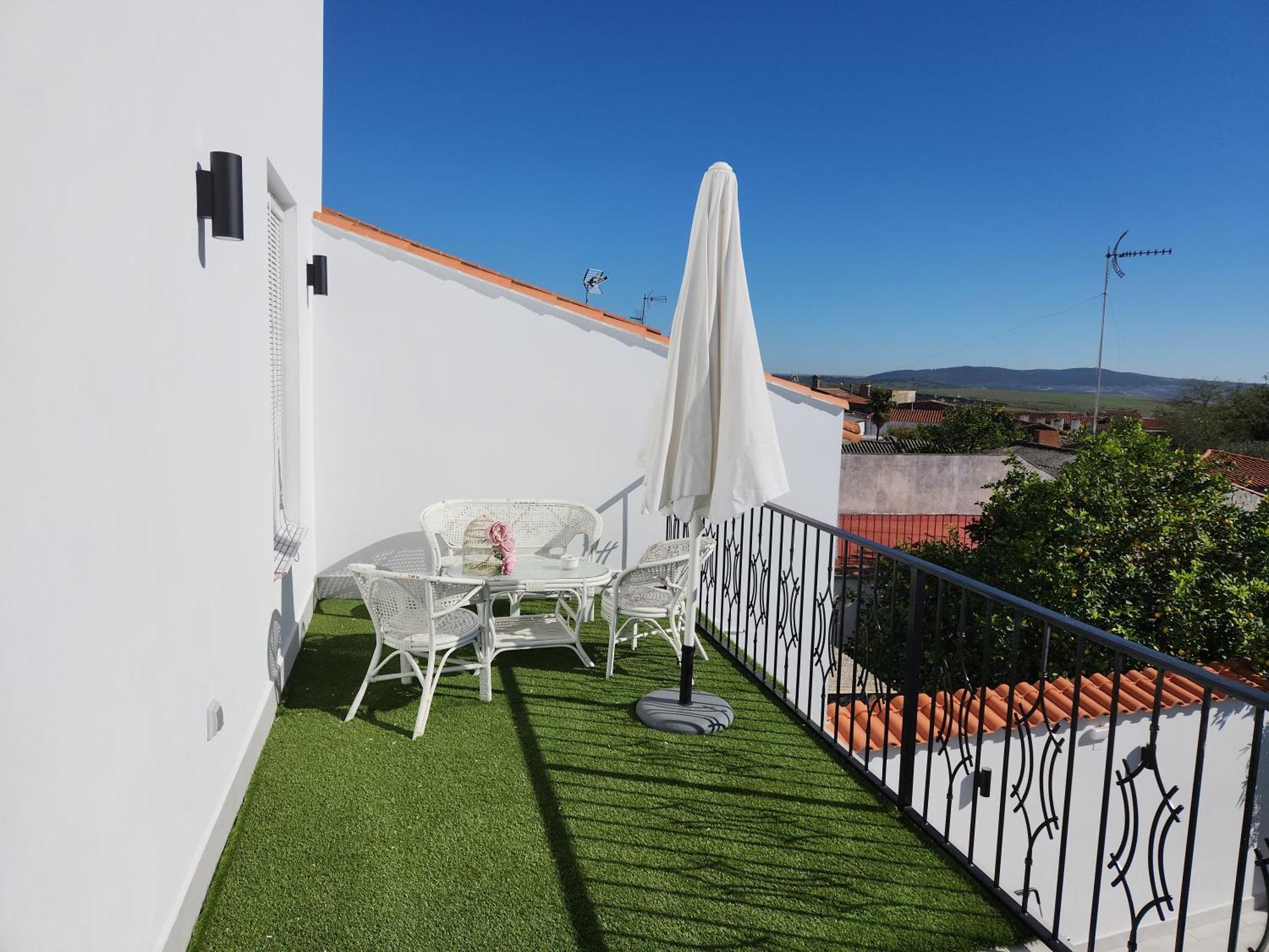 Hotel Boutique Iulia 5 Estrellas Medina de las Torres Luaran gambar