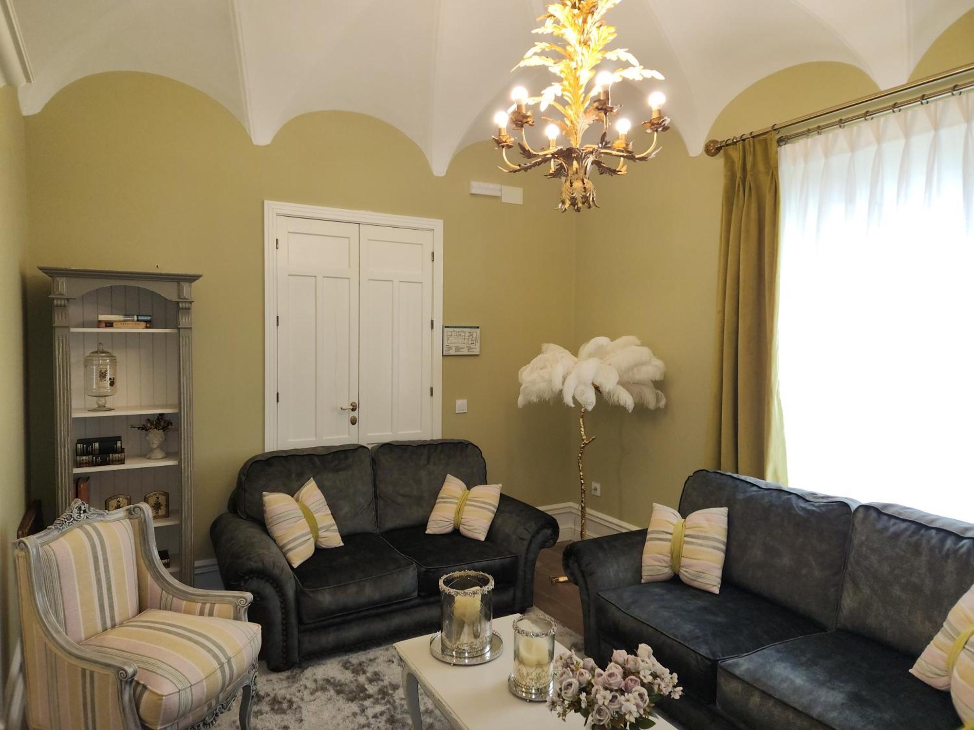 Hotel Boutique Iulia 5 Estrellas Medina de las Torres Luaran gambar