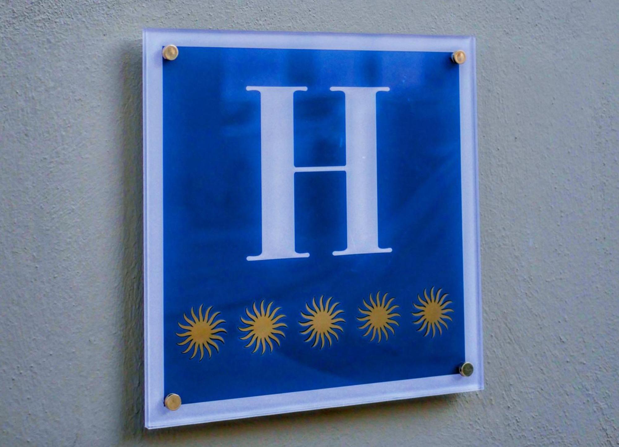 Hotel Boutique Iulia 5 Estrellas Medina de las Torres Luaran gambar