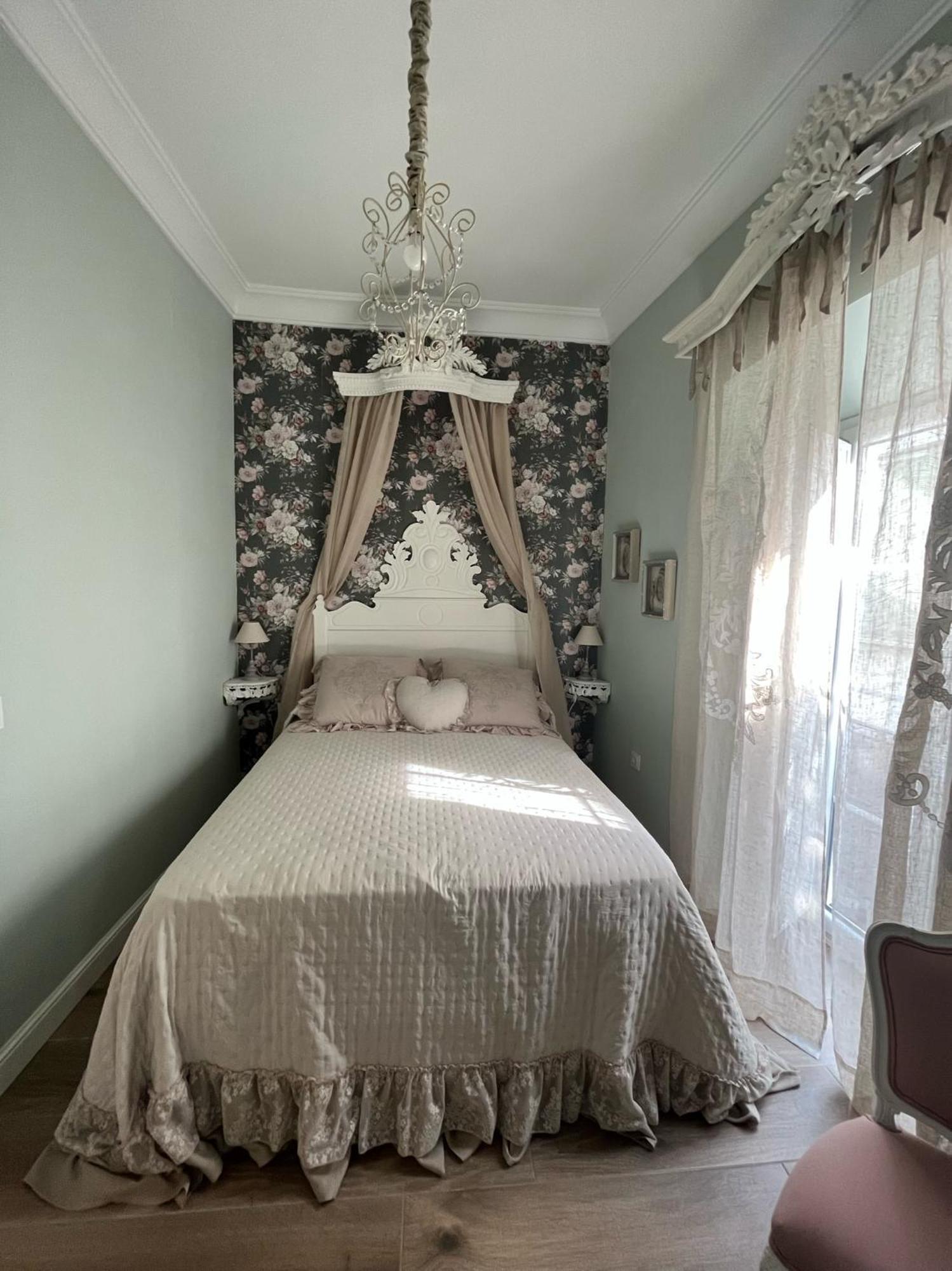 Hotel Boutique Iulia 5 Estrellas Medina de las Torres Luaran gambar